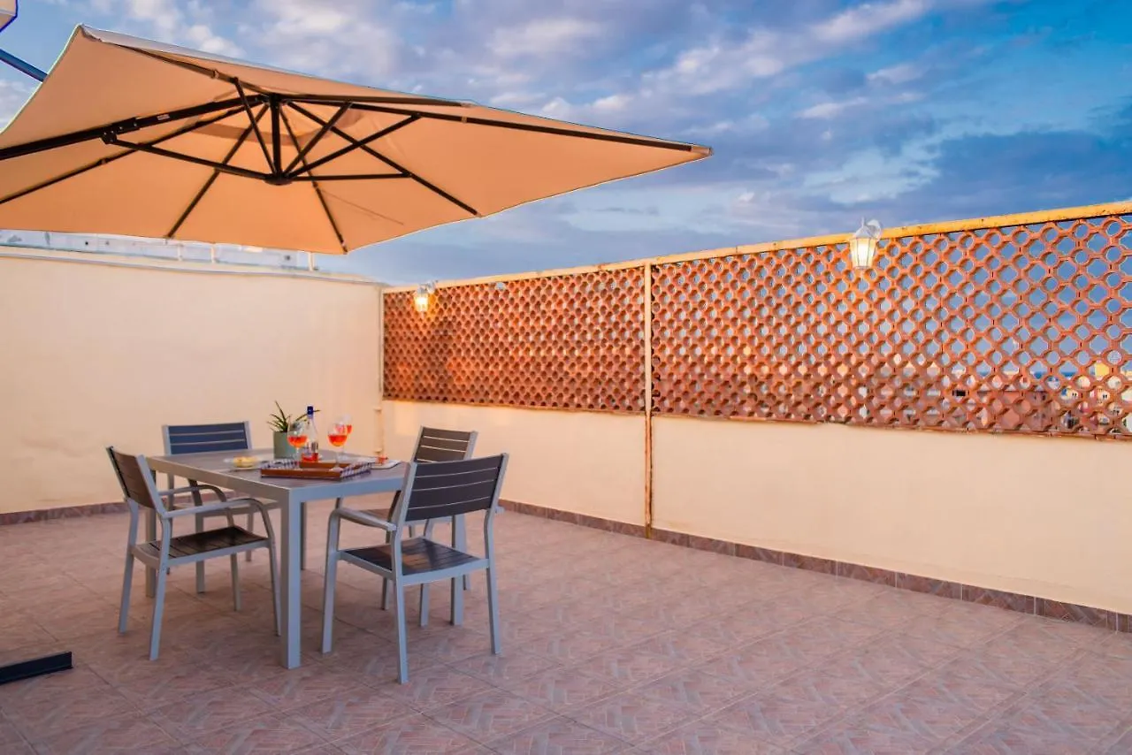 דירה סירקוזה La Terrazza Di Siracusa - Roomy And Bright Flat